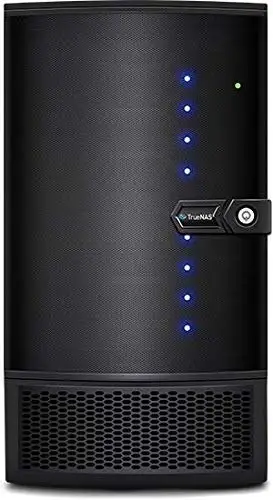 iXsystems TrueNAS Mini XL+